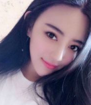 露馨儿的头像