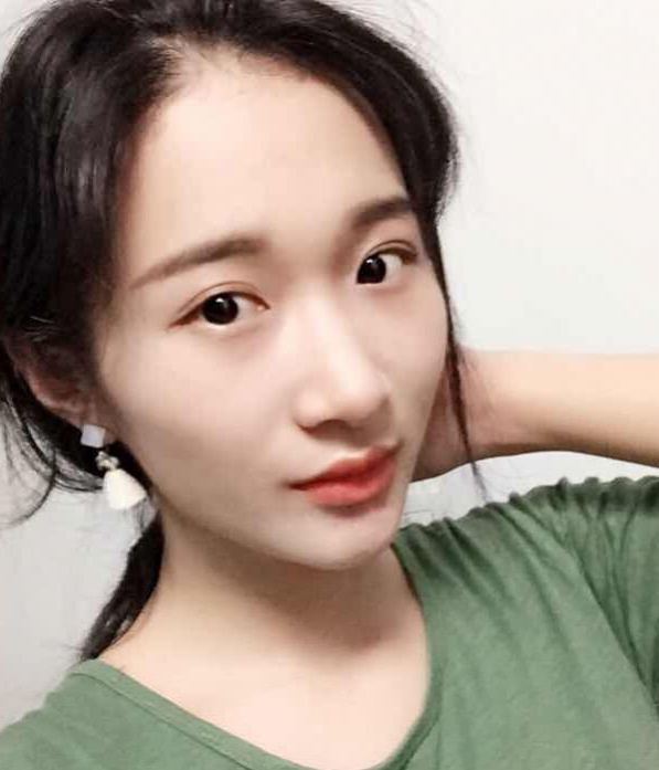 碎花小短裙的头像
