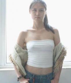 猪猪美女的头像