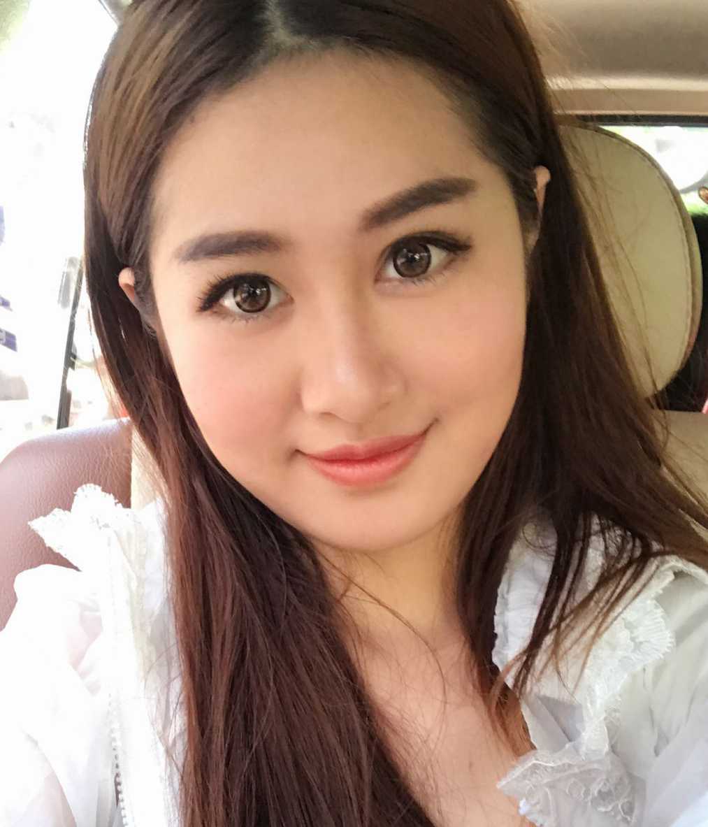 月月月颜可爱的头像